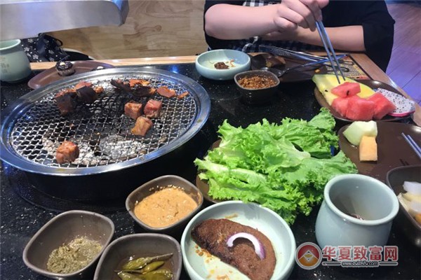 鼎食汇自助烤肉加盟